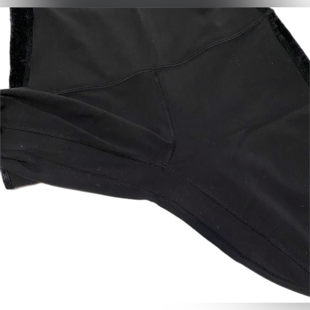 Lululemon Align Super High
Rise Leggings Crushed Velvet black 6 - Picture 8 of 10